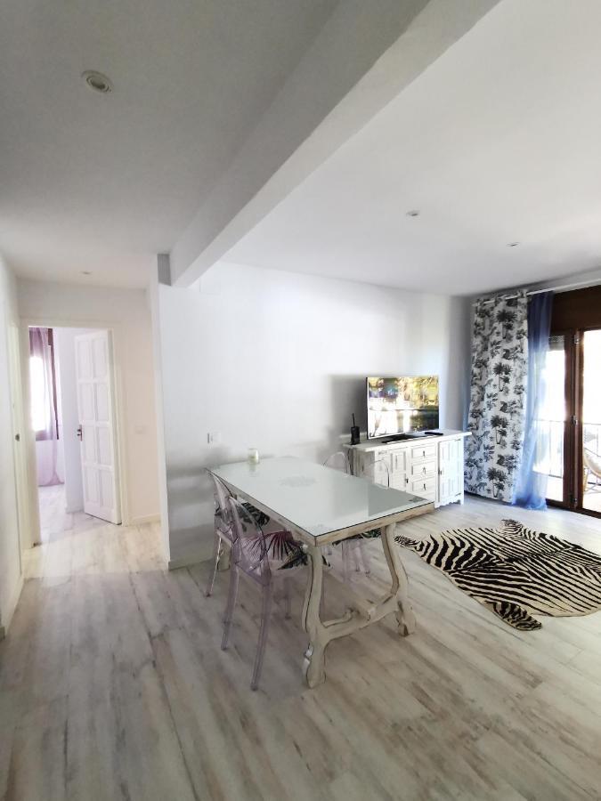 Apartamento Port De Roda De Bara -Roc Sant Gaieta Екстер'єр фото